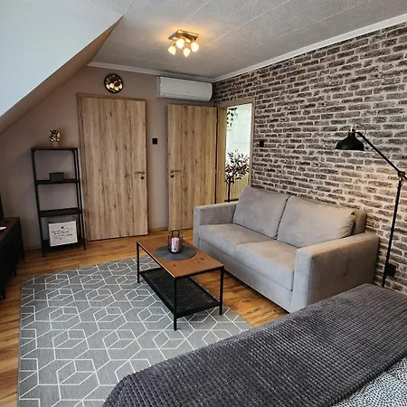 Bohemi Cz Апартаменты *